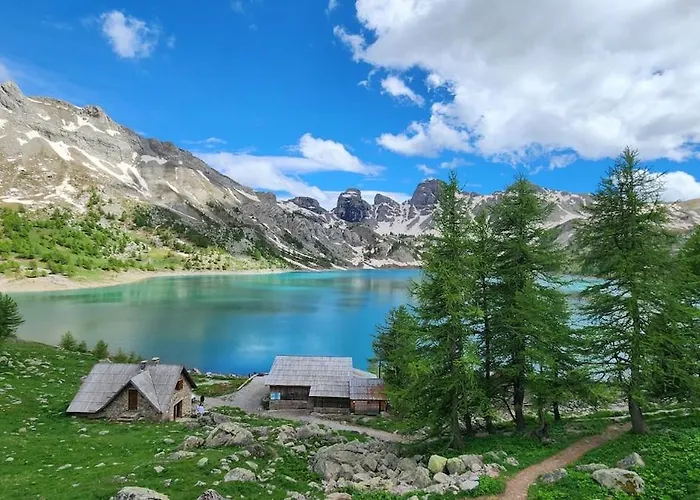 Apartment 3 Pieces Avec Piscine Chauffee